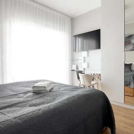 Wola Chic Silver By Bookinghost Διαμέρισμα