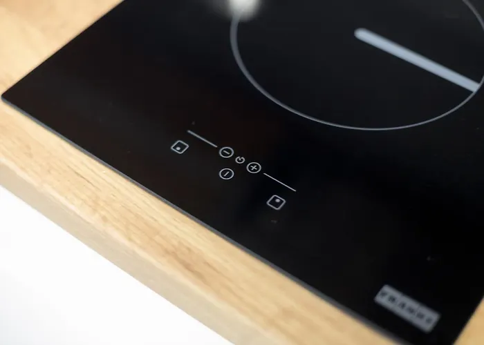 Wola Chic Silver By Bookinghost *